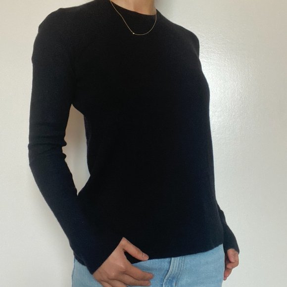 *sold* Prada Black Merino Wool Sweater - Picture 2 of 6